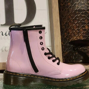 Dr Marten Junior #1460J Patent Leather Lace Up Boots Pale Pink Youth Sz 1